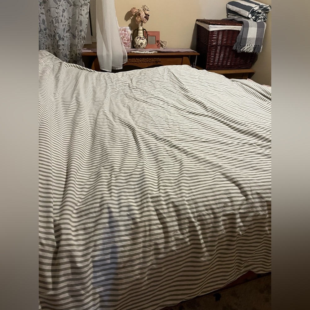 Jellymoni~Striped Gray Cotton Duvet ~ King ~ 100% Cotton - Picture 8 of 9